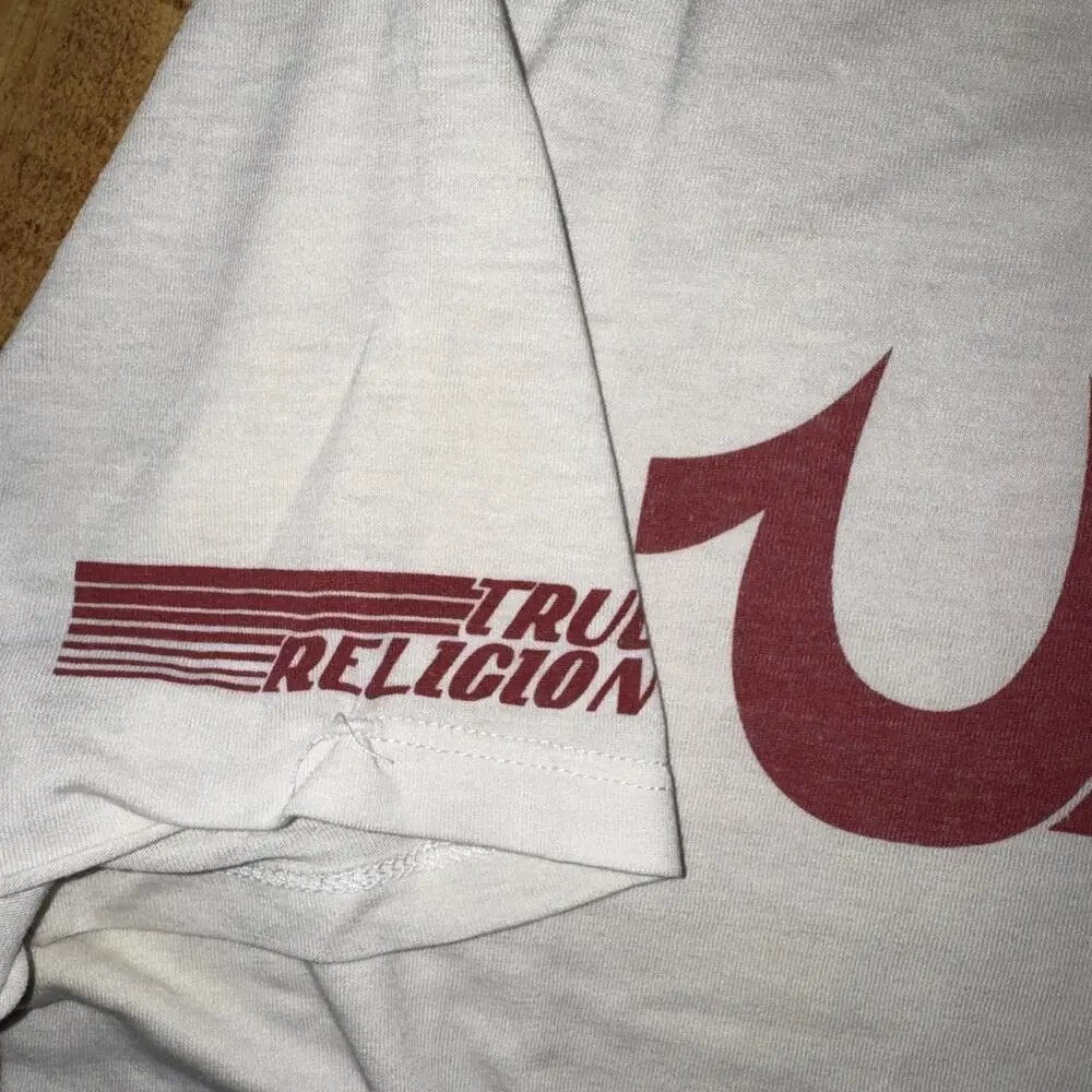 True Religion show off